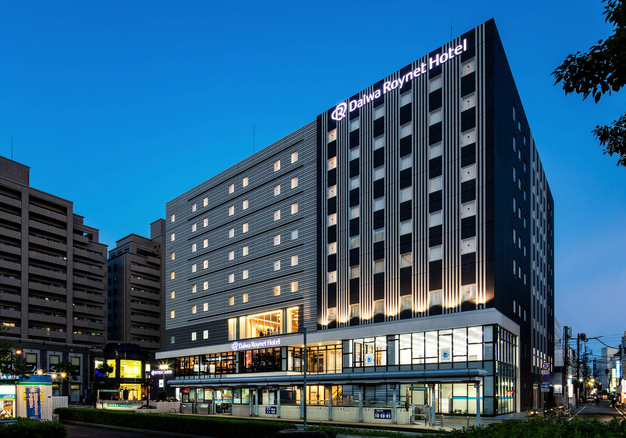 Daiwa Roynet Hotel Tokushima Ekimae Eksteriør billede